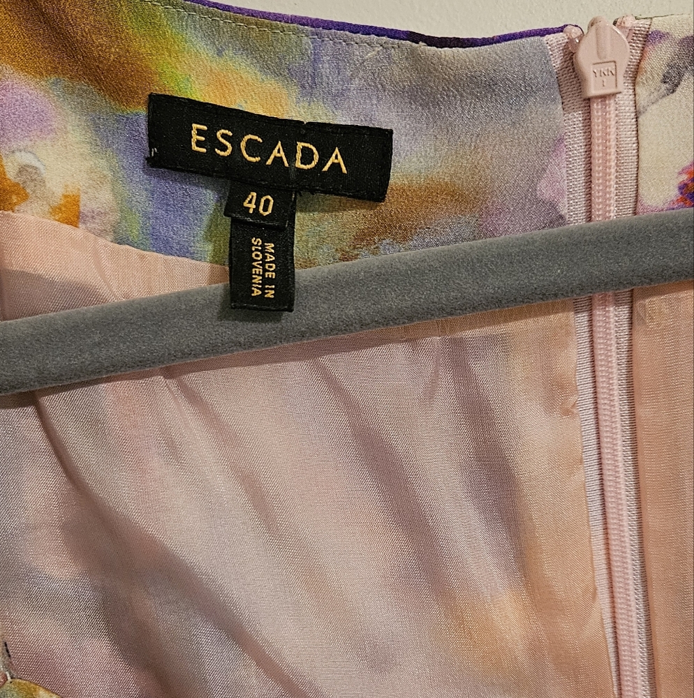 Escada Floral Silk Sleeveless Dress - Picture 3 of 7
